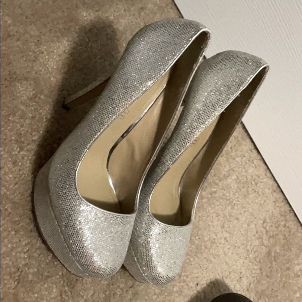 Aldo silver sparkly heels